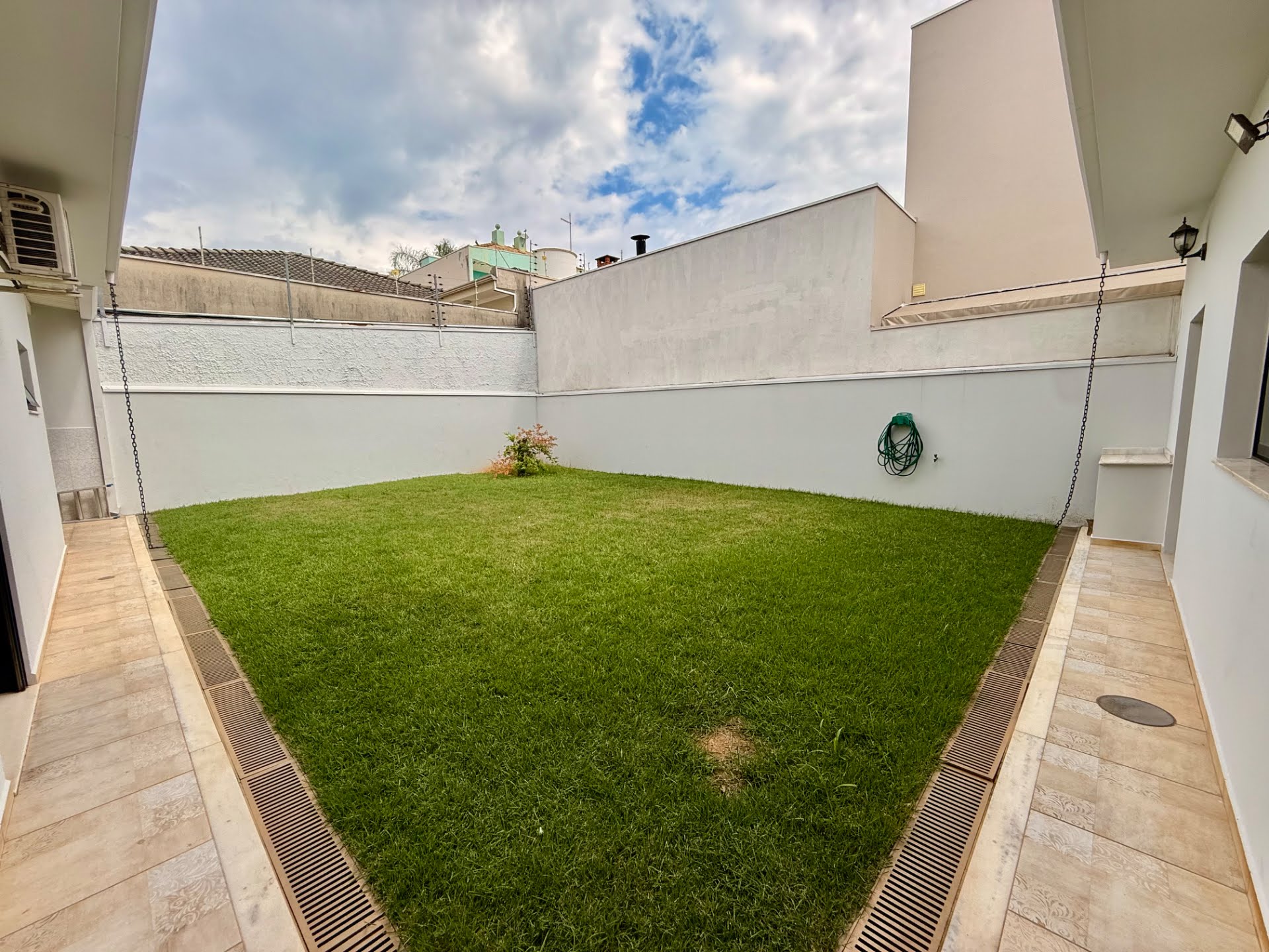 Casa à venda com 3 quartos, 3 suítes, 4 vagas e 199m² no Jardim Esplanada, Indaiatuba (SP) — foto 10 de 30