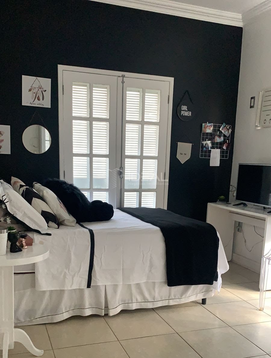 Casa à venda com 3 quartos, 1 suíte, 4 vagas e 360m² no Parque Joquei Club, Campos dos Goytacazes (RJ) — foto 8 de 25