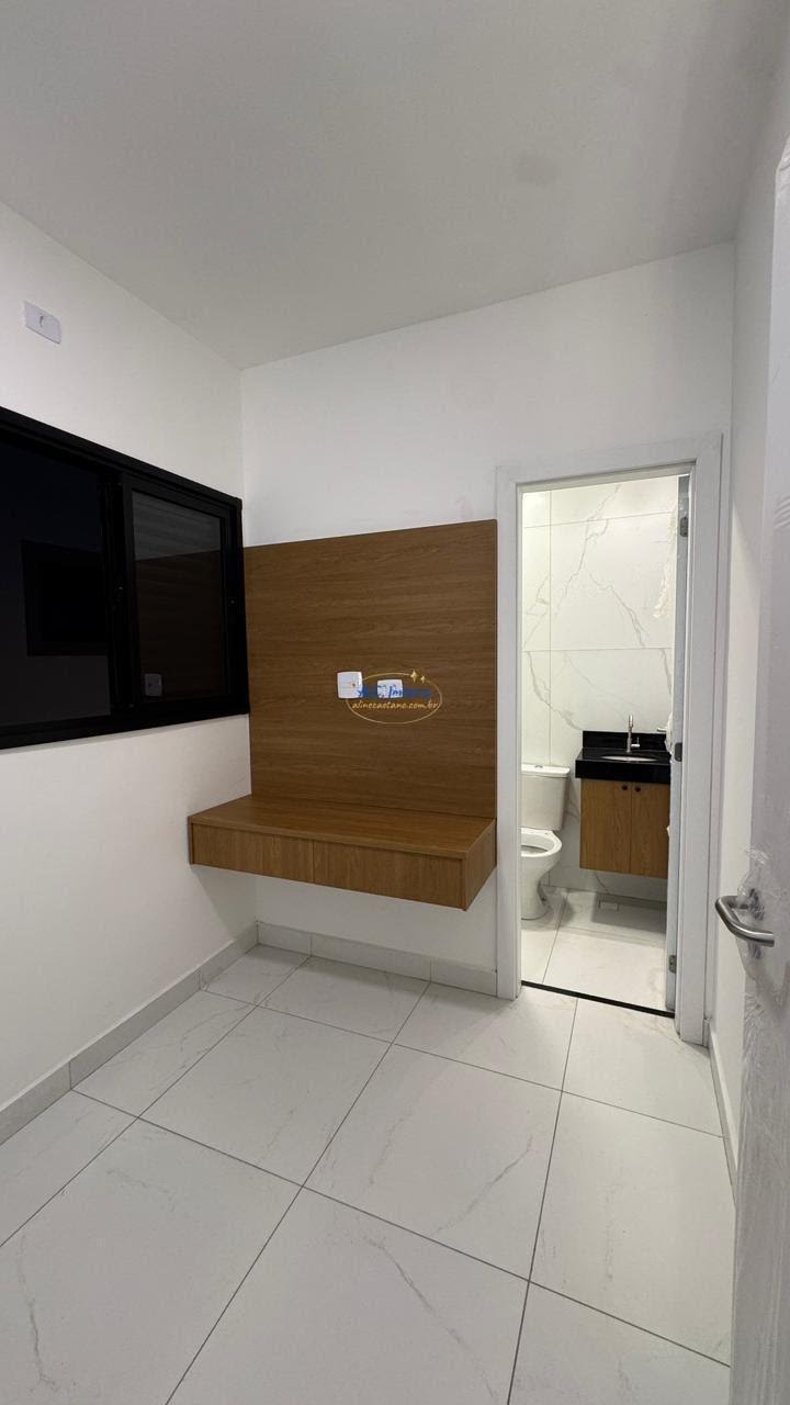 Casa à venda com 2 quartos, 2 suítes, 2 vagas e 80m² no Vila Tupi, Praia Grande (SP) — foto 12 de 24