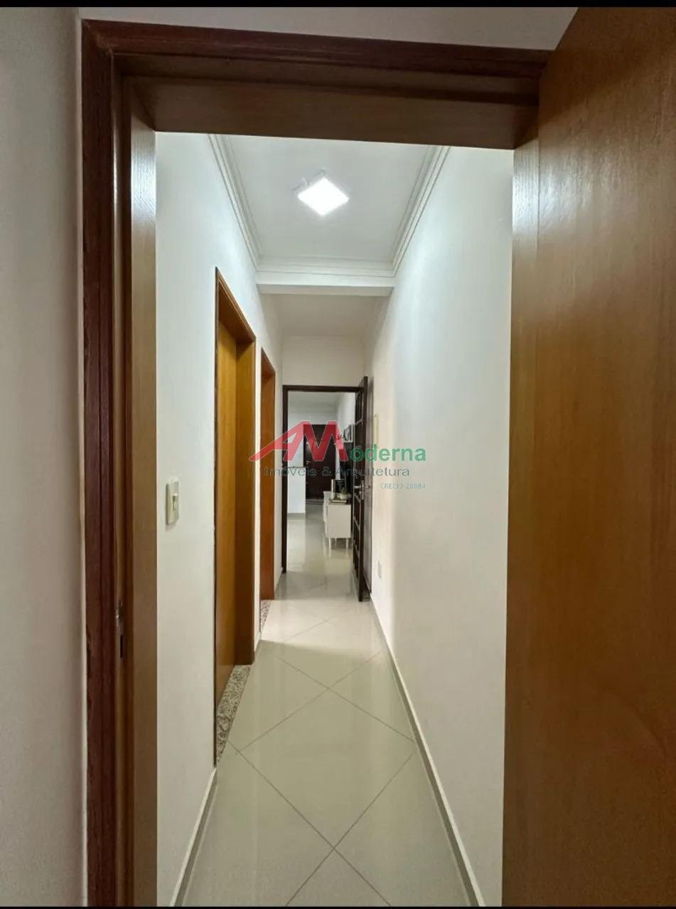 Casa à venda com 3 quartos, 1 suíte, 2 vagas e 193m² no Anchieta, São Bernardo do Campo (SP) — foto 7 de 30