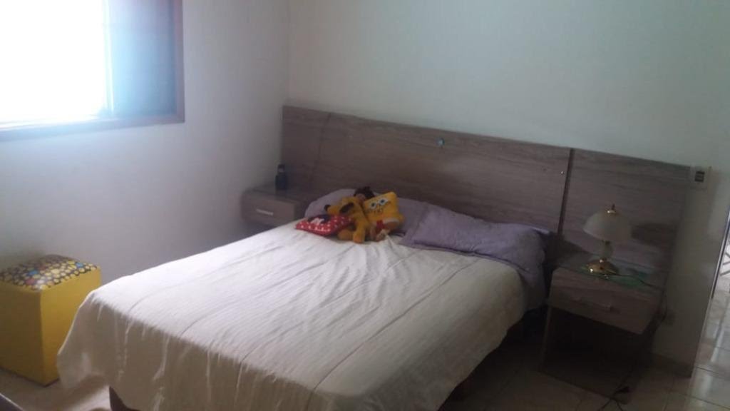 Casa à venda com 5 quartos, 3 suítes, 5 vagas e 240m² no Center Ville, Arujá (SP) — foto 6 de 15