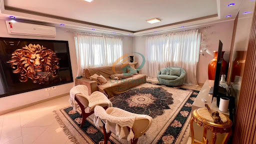 Casa Térrea com 709m² - Alto Padrão em Suzano