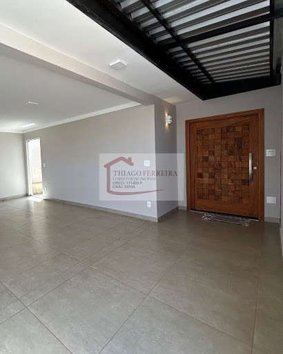 Casa em Jardim Itália  -  Santa Rita do Passa Quatro