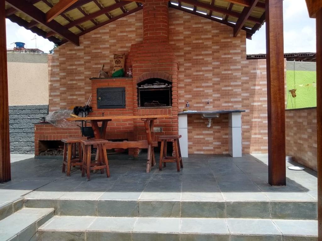 Casa à venda com 3 quartos, 1 suíte, 3 vagas e 244m² no Mirante, Arujá (SP) — foto 3 de 14