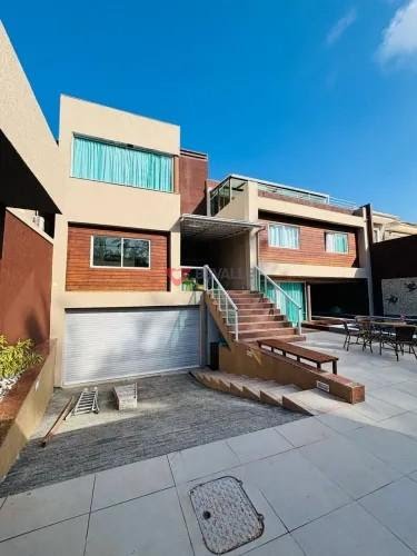 Casa à venda na Barra da Tijuca: 471m², 5 suítes, 2 vagas