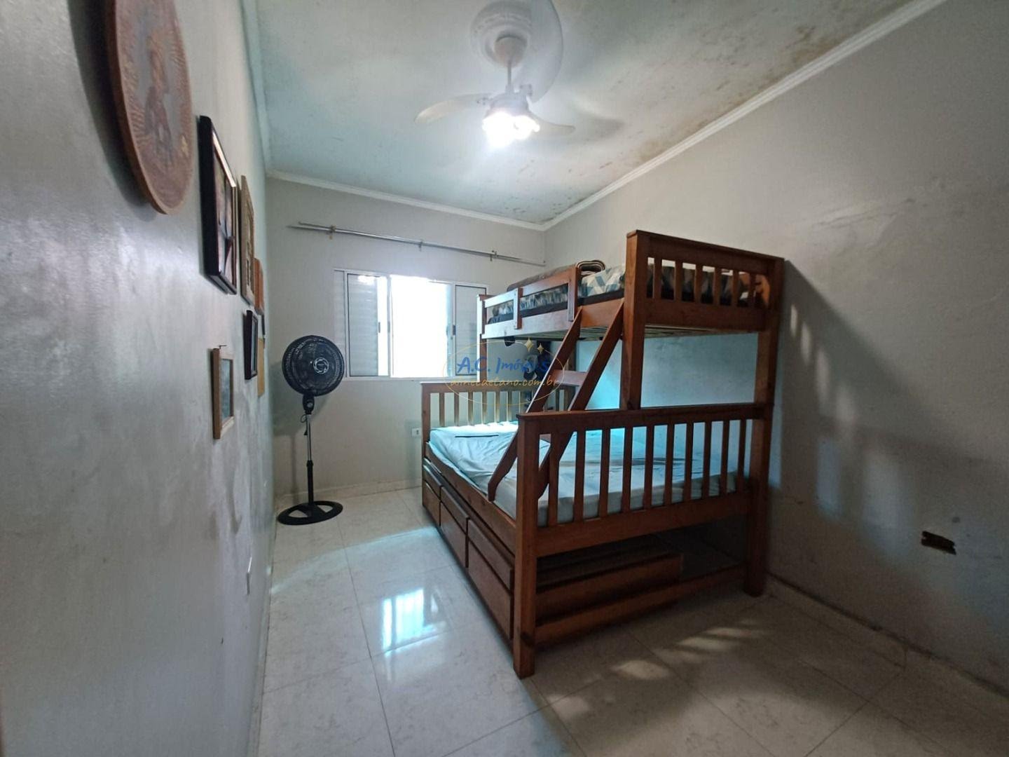 Casa à venda com 3 quartos, 2 suítes, 2 vagas e 174m² no Vila Tupi, Praia Grande (SP) — foto 16 de 30