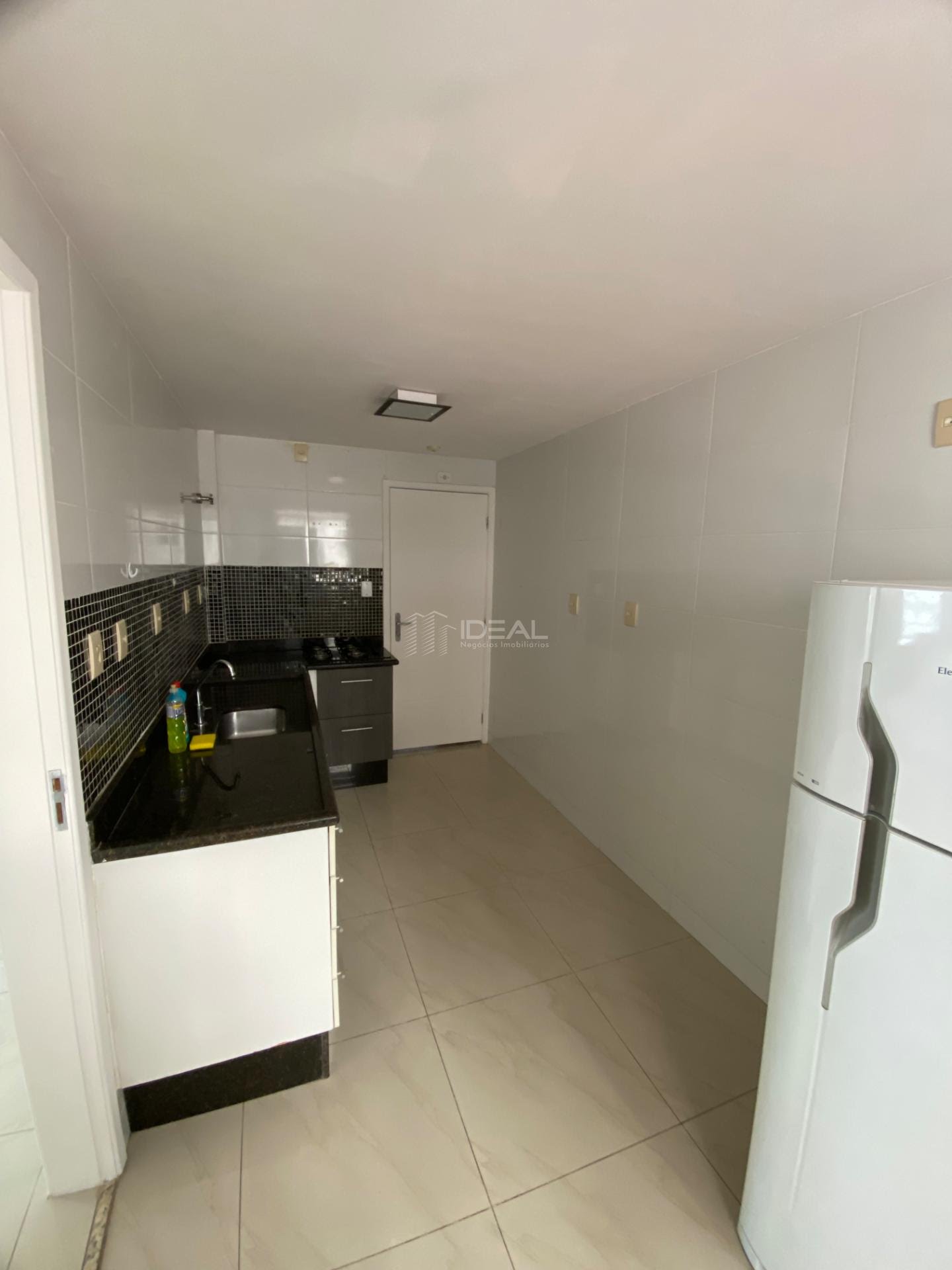 Apartamento à venda com 2 quartos, 1 suíte, 2 vagas e 79m² no Parque Tamandaré, Campos dos Goytacazes (RJ) — foto 11 de 30