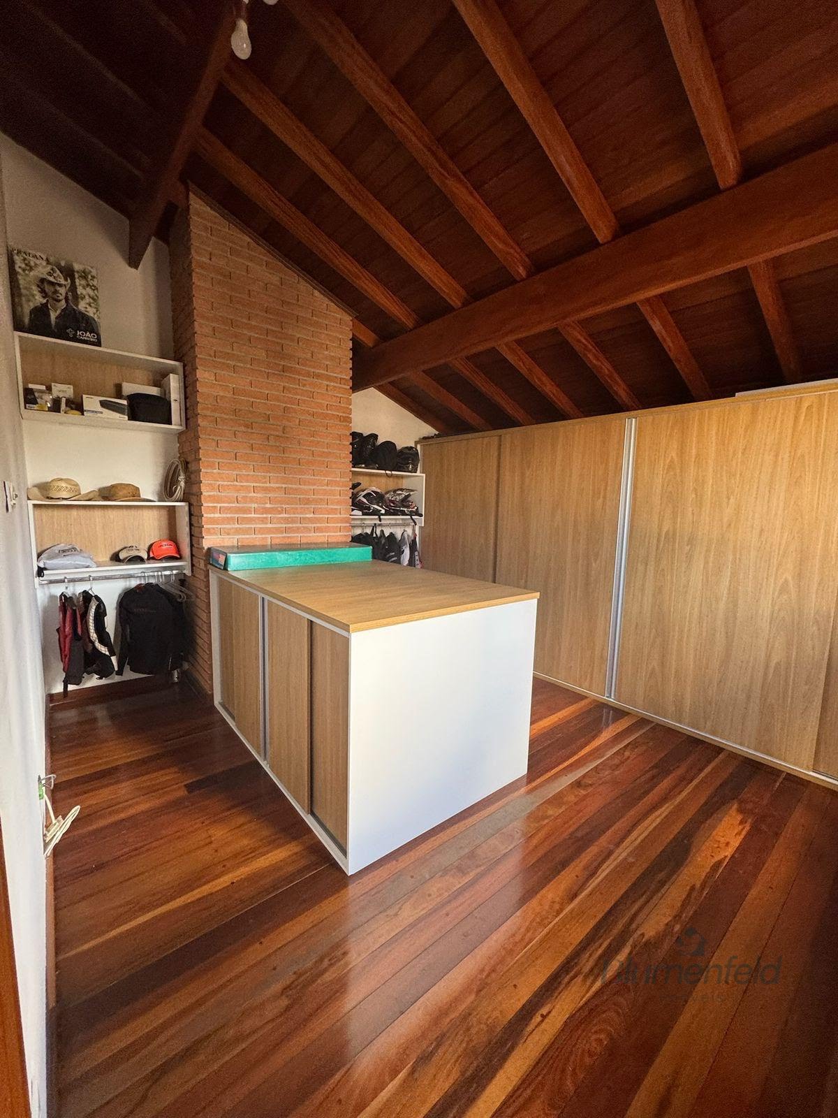 Casa à venda com 4 quartos, 1 suíte, 2 vagas e 400m² no Condomínio Arujazinho IV, Arujá (SP) — foto 19 de 30