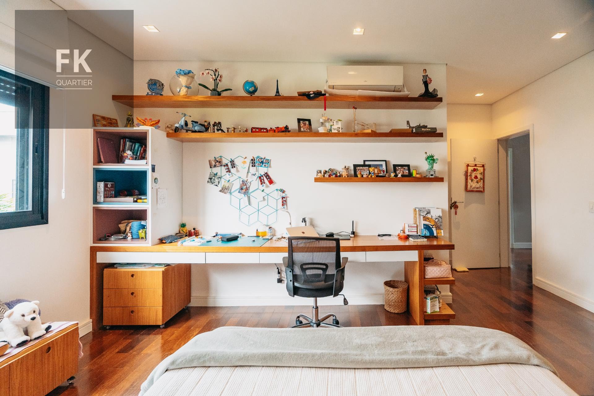 Casa à venda com 4 quartos, 4 suítes, 4 vagas e 385m² no Colinas da Anhanguera, Santana de Parnaíba (SP) — foto 29 de 30