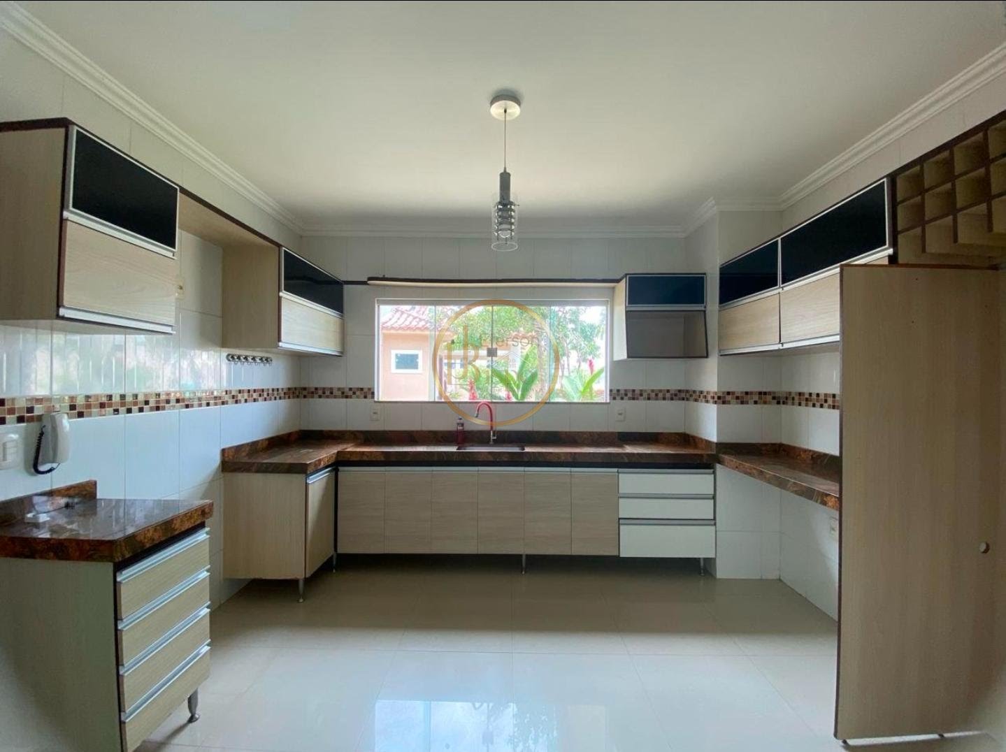 Casa para alugar com 3 quartos, 2 suítes, 3 vagas e 200m² no Outeiro da Glória, Porto Seguro (BA) — foto 13 de 15