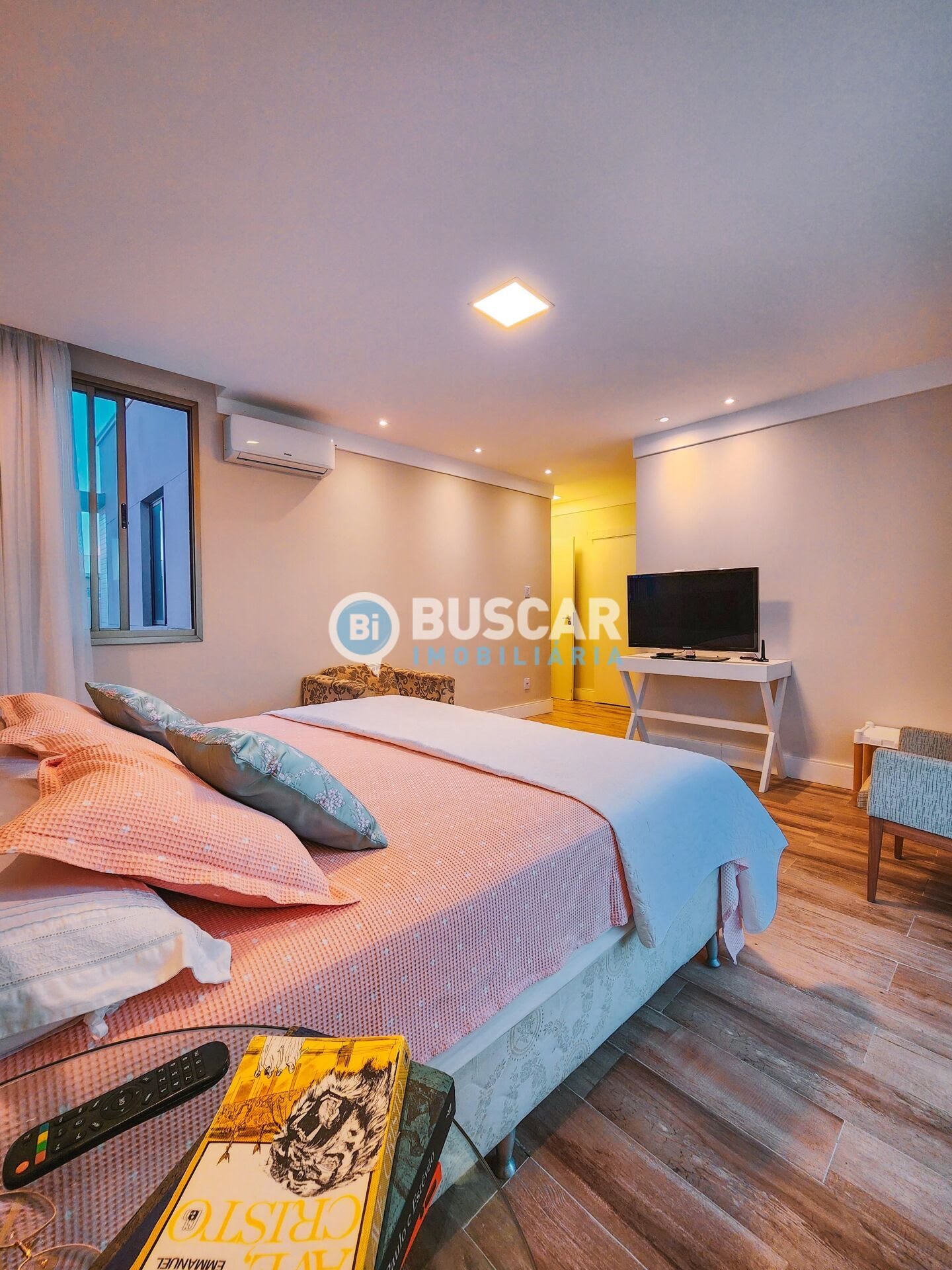 Casa à venda com 3 quartos, 3 suítes, 2 vagas e 195m² no Registro, Feira de Santana (BA) — foto 10 de 22