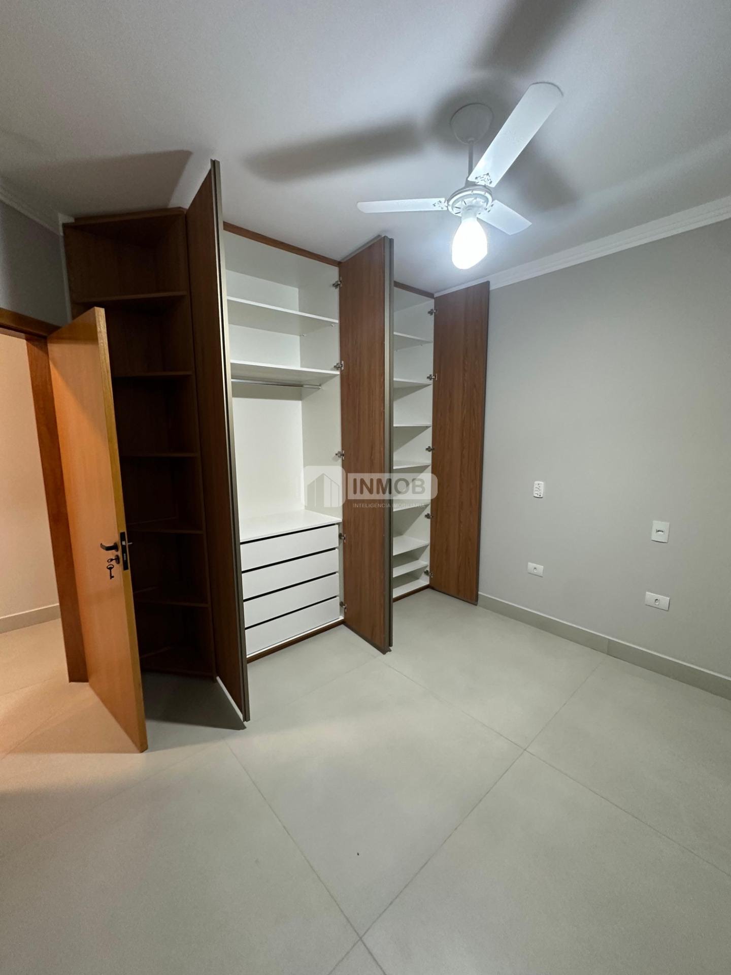 Casa à venda com 3 quartos, 1 suíte, 2 vagas e 215m² no Caminho Novo, Tremembé (SP) — foto 12 de 20