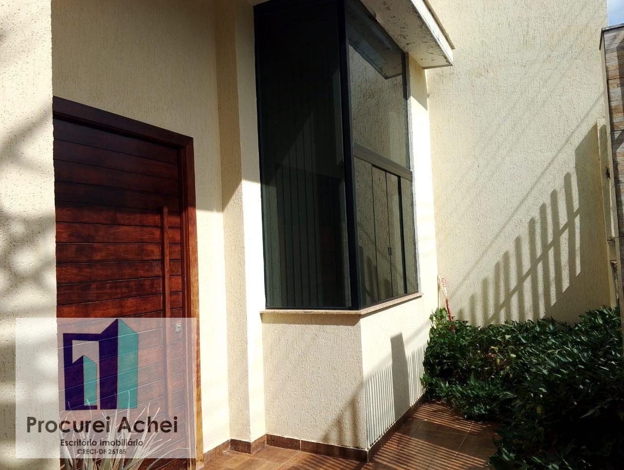 Casa à venda com 3 quartos, 1 suíte, 2 vagas e 200m² no Setor Residencial Leste (planaltina), Brasília (DF) — foto 10 de 17