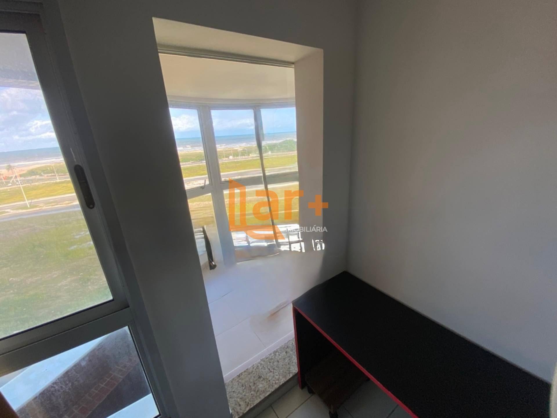 Apartamento à venda com 3 quartos, 3 suítes, 3 vagas e 176m² no Atalaia, Aracaju (SE) — foto 11 de 13