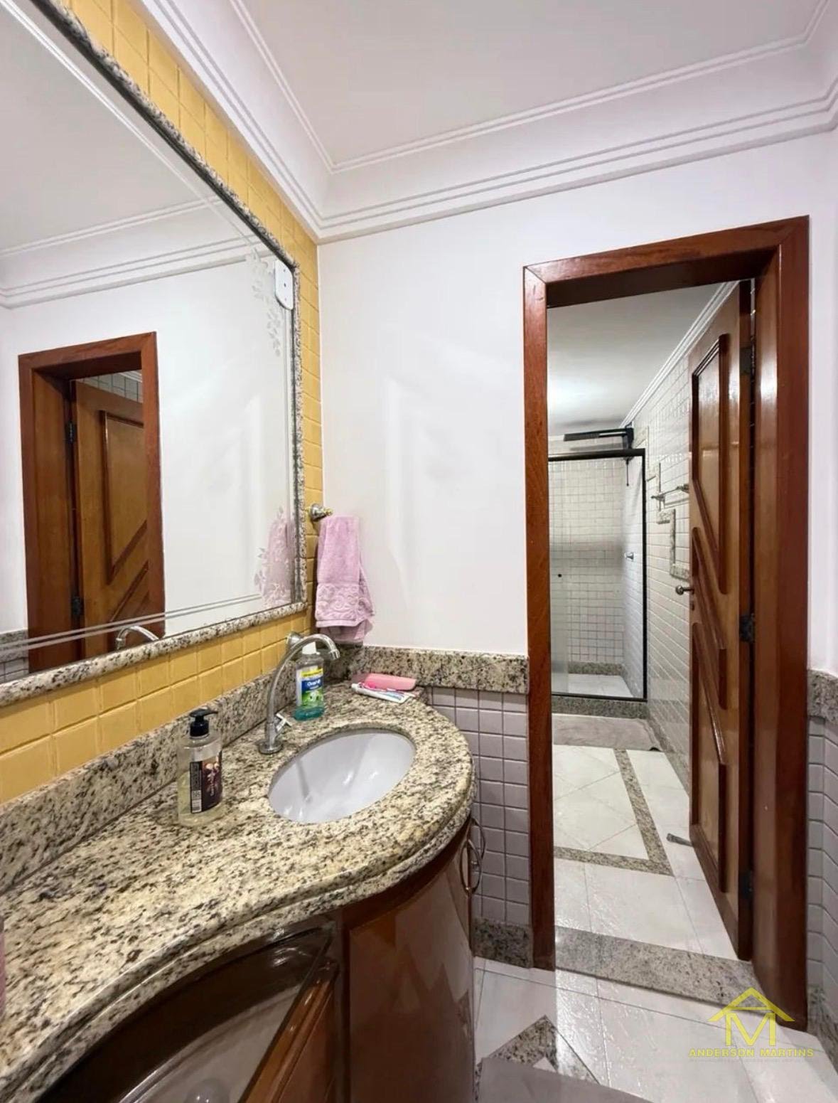 Apartamento à venda com 4 quartos, 3 banheiros, 2 vagas e 230m² no Praia da Costa, Vila Velha (ES) — foto 10 de 16