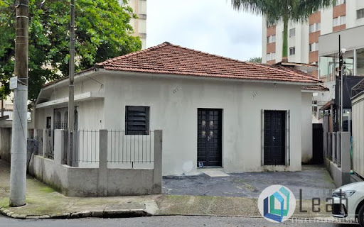 Casa Comercial em Vila Adyana - São José dos Campos, SP