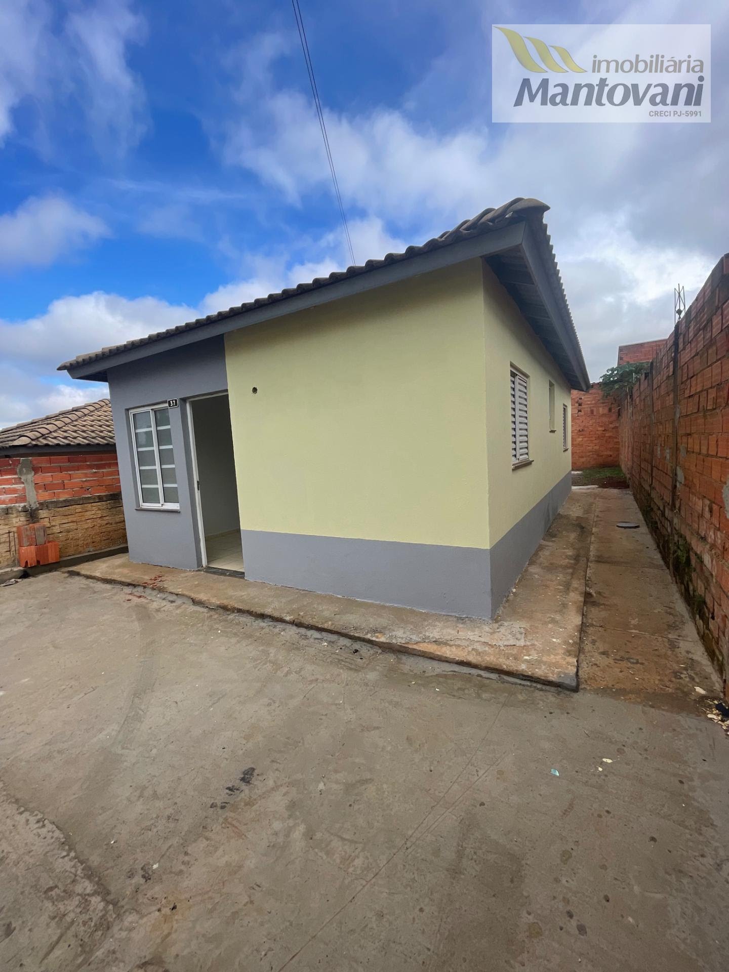 Casa à venda com 2 quartos, 1 banheiro, 2 vagas e 176m² no Residencial Vida Nova Tatuí, Tatuí (SP) — foto 4 de 15