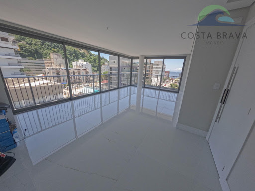 Apto 5º andar, vista mar, alto padrão na Praia Mansa