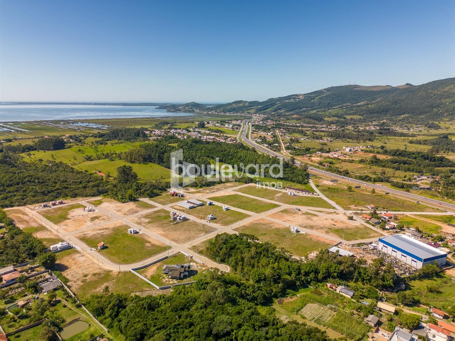 Terreno à venda com 450m² de terreno no Taquaraçu, Pescaria Brava (SC) — foto 7 de 30