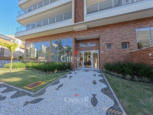 Apartamento garden com 4 suítes em Caiobá