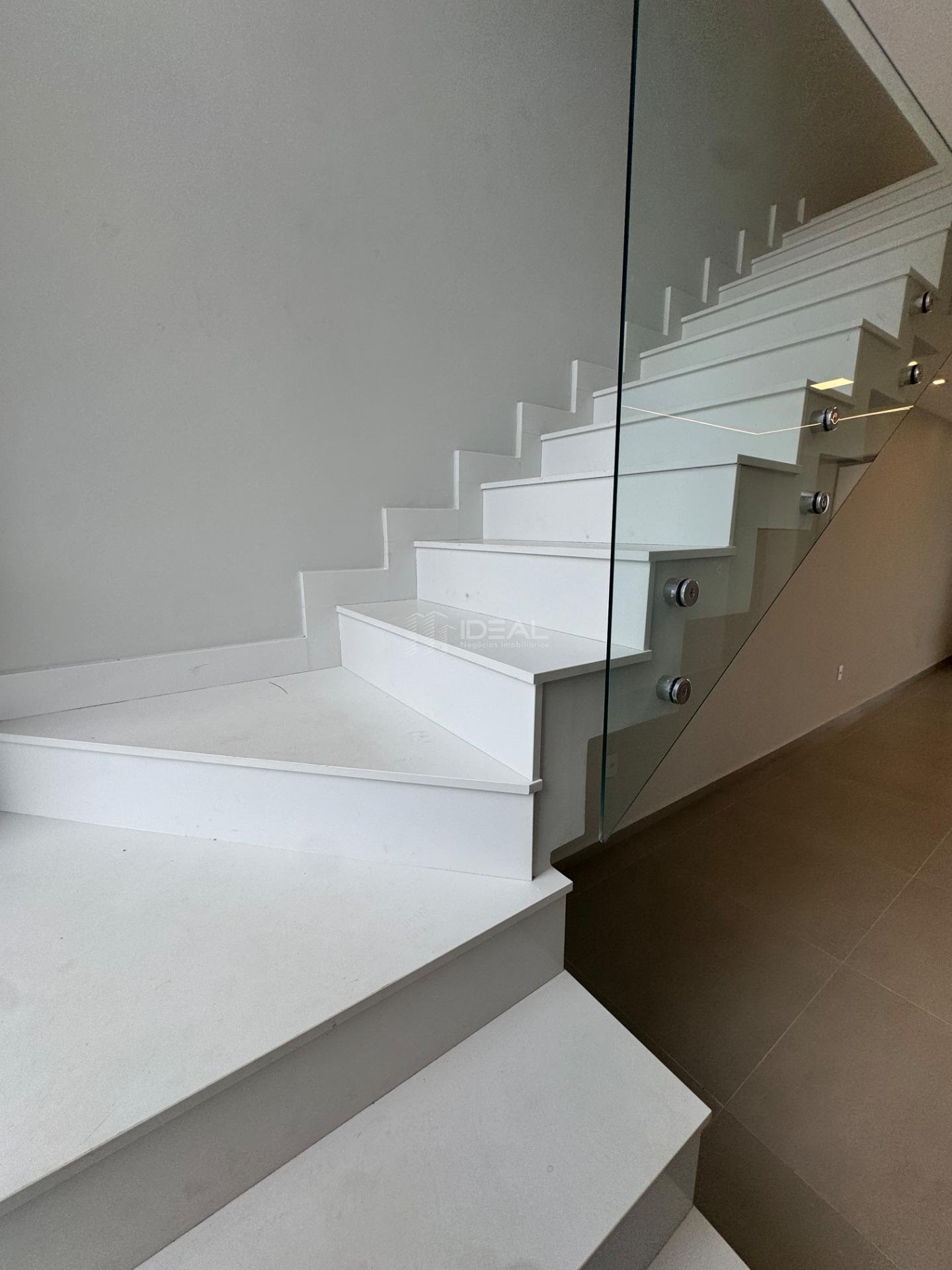 Casa à venda com 4 quartos, 3 suítes, 2 vagas e 181m² no Cidade Jardim Resort, Campos dos Goytacazes (RJ) — foto 14 de 27