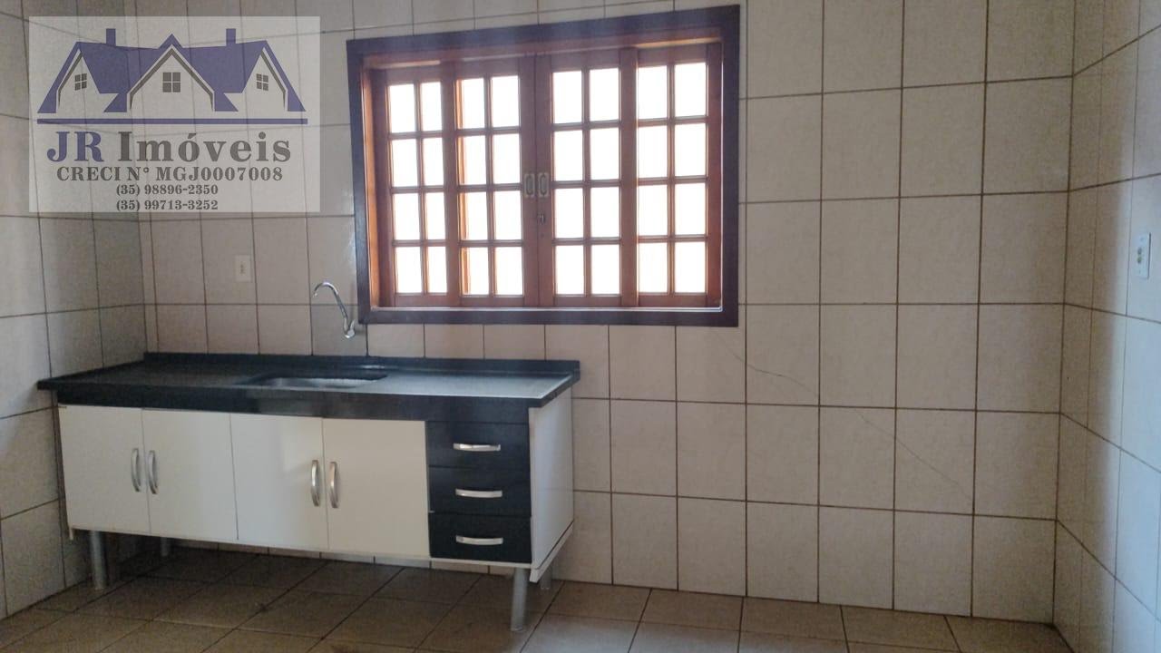 Casa à venda com 3 quartos, 2 banheiros, 3 vagas e 100m² no Centro, Piranguinho (MG) — foto 14 de 28