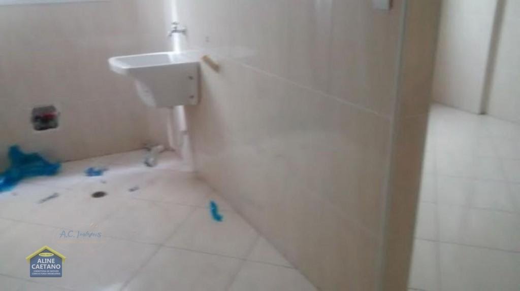 Apartamento à venda com 3 quartos, 1 suíte, 2 vagas e 125m² no Guilhermina, Praia Grande (SP) — foto 9 de 21