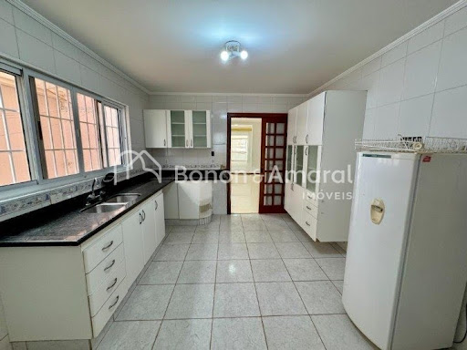 Casa, 4 quartos, 242 m² - Foto 7