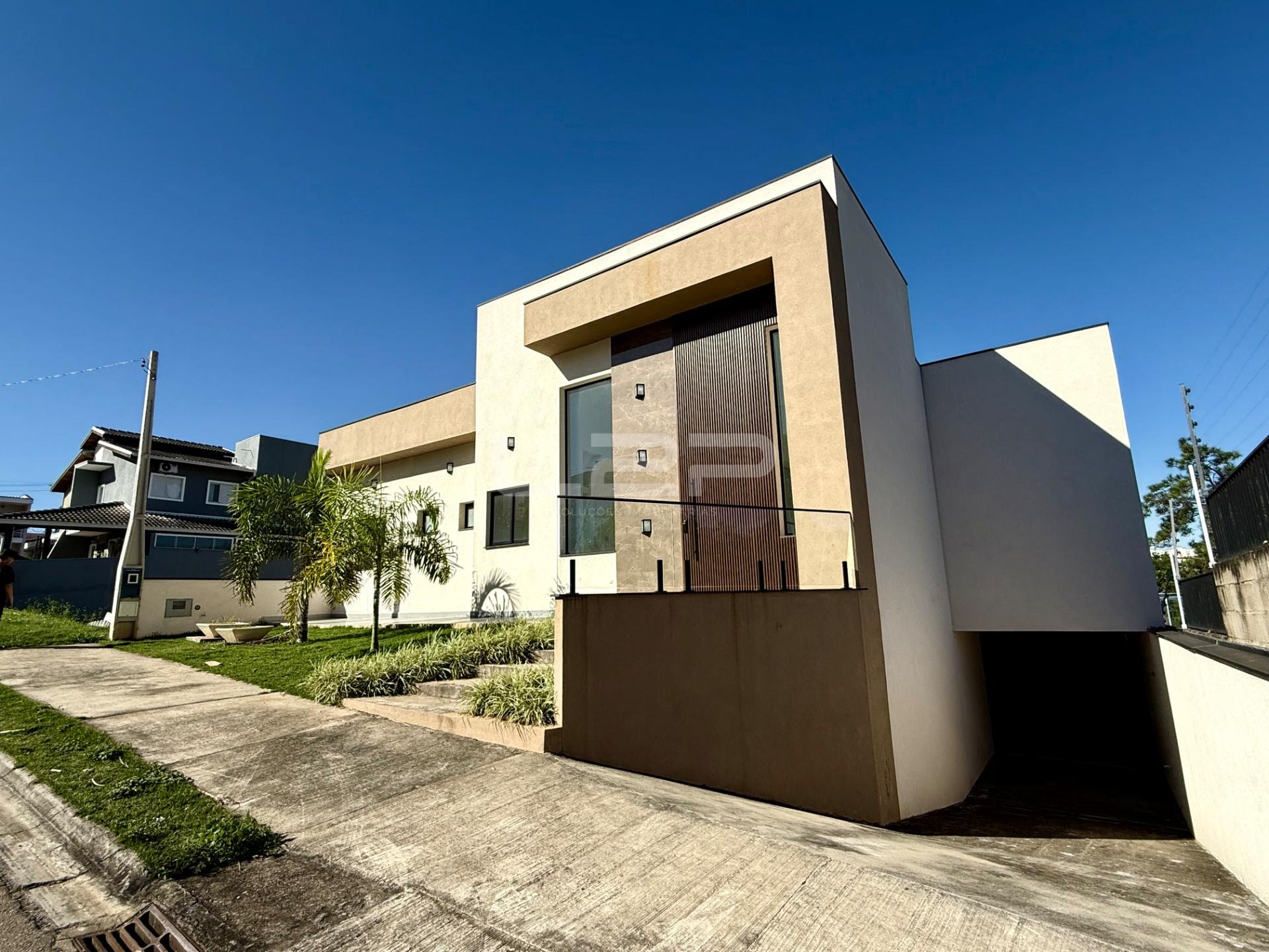 Casa à venda com 3 quartos, 2 suítes, 4 vagas e 236m² no Medeiros, Jundiaí (SP) — foto 4 de 30