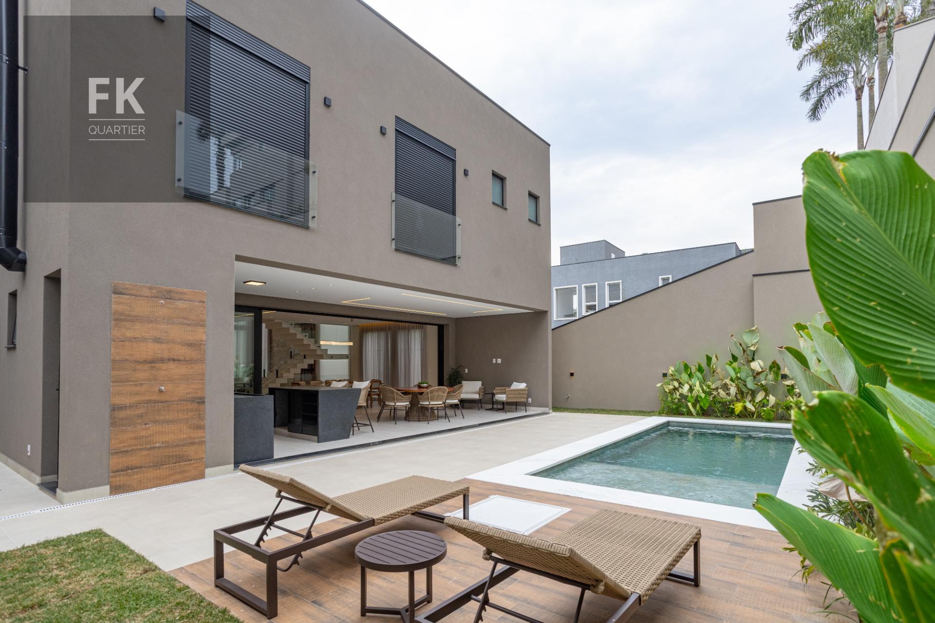 Casa à venda com 4 quartos, 4 suítes, 4 vagas e 370m² no Residencial Burle Marx, Santana de Parnaíba (SP) — foto 8 de 30