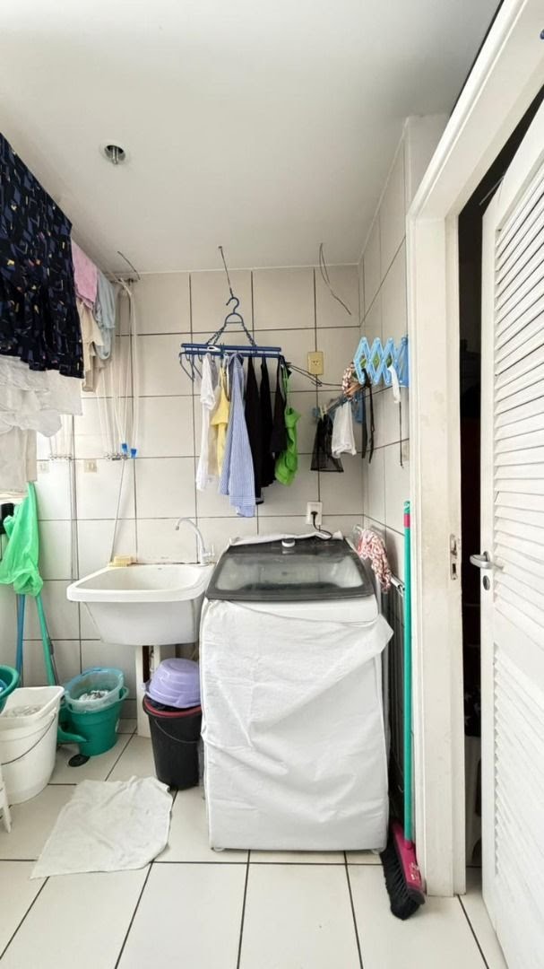 Apartamento à venda com 3 quartos, 1 suíte, 2 vagas e 97m² no Casa Forte, Recife (PE) — foto 28 de 30