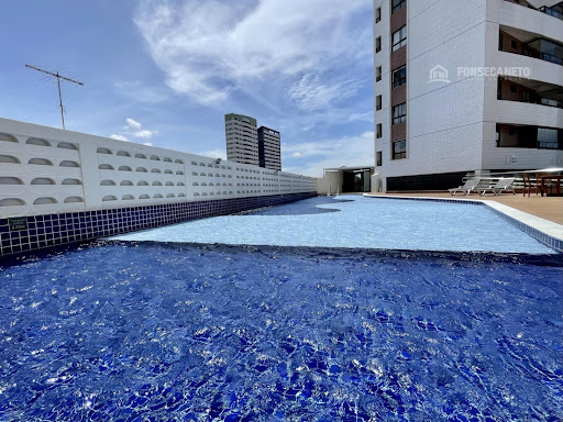 3. Piscina (2).JPEG