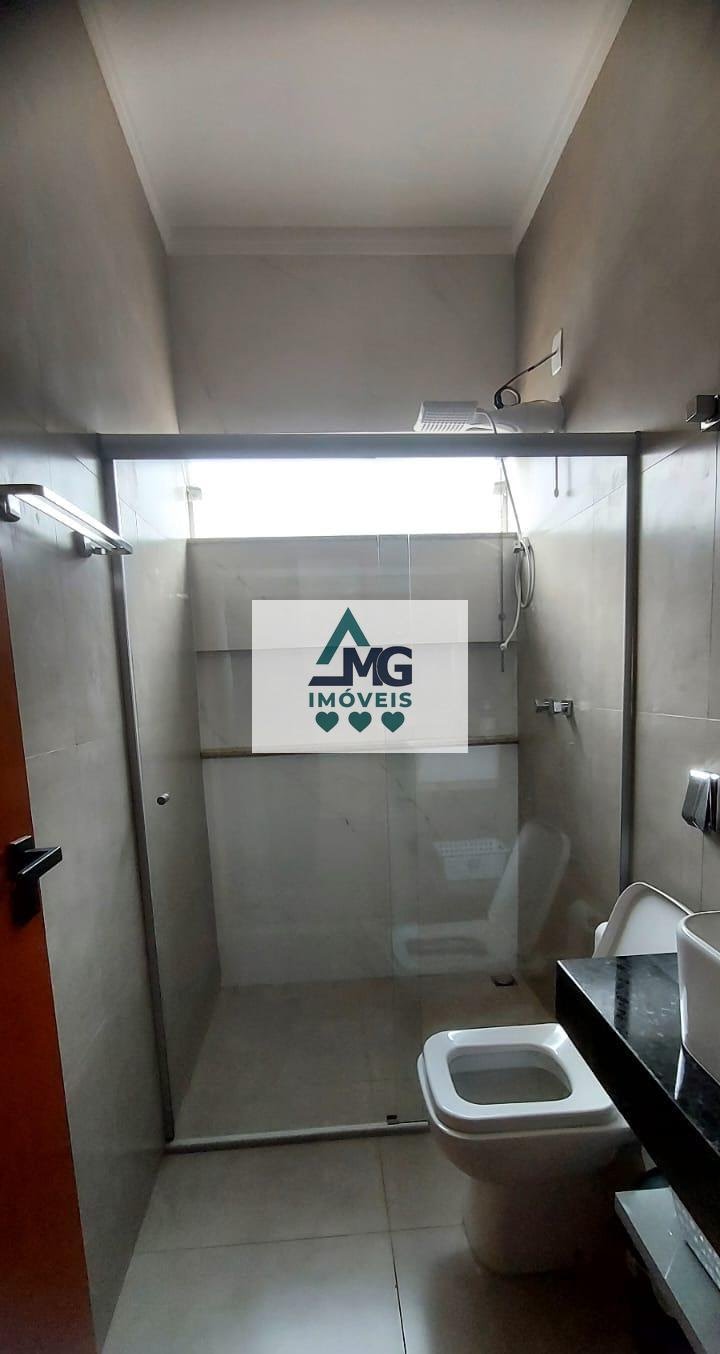 Casa à venda com 3 quartos, 3 suítes, 2 vagas e 220m² no Jardim Umuarama, Três Corações (MG) — foto 22 de 30