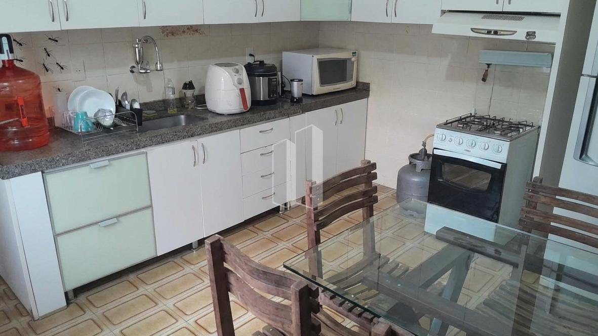 Casa à venda com 3 quartos, 3 suítes, 4 vagas e 230m² no Parque Amazônia, Goiânia (GO) — foto 7 de 14