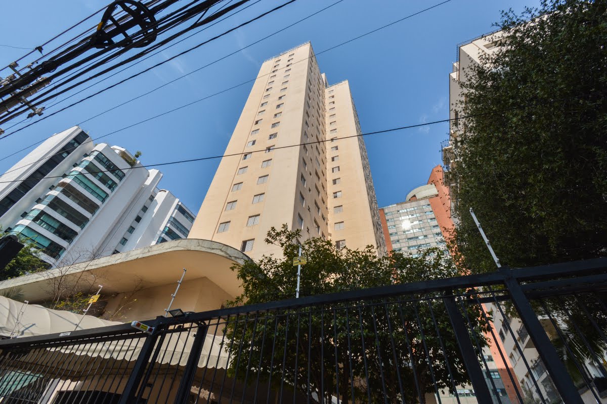 Apartamento à venda com 2 quartos, 2 banheiros, 1 vaga e 53m² no Moema, São Paulo (SP) — foto 2 de 30