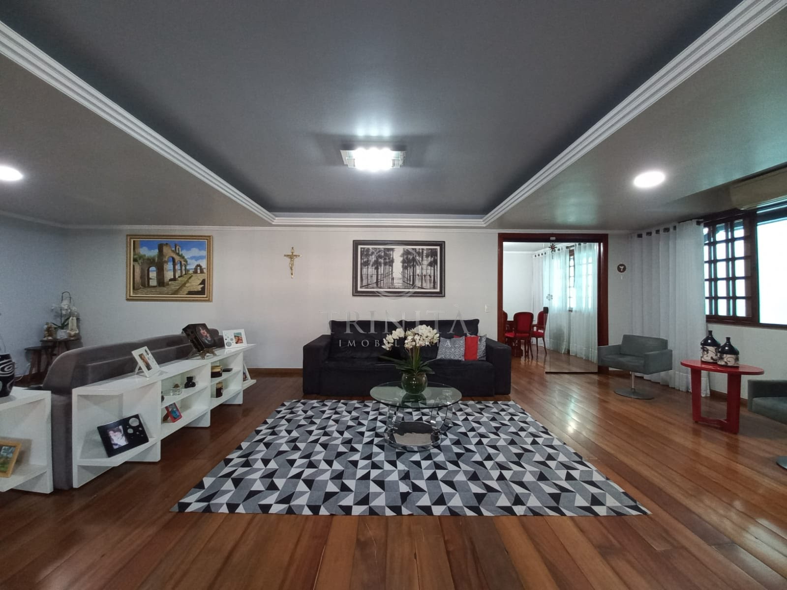 sala-santamarina-trinitaimoveis