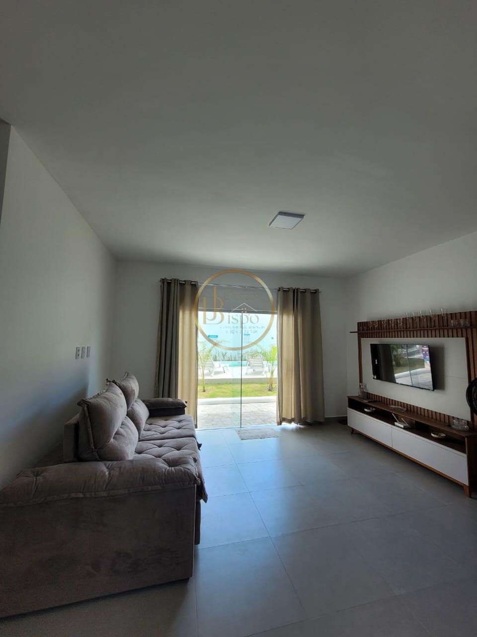 Apartamento à venda com 3 quartos, 3 banheiros, 1 vaga e 100m² no Praia de Taperapuã, Porto Seguro — foto principal