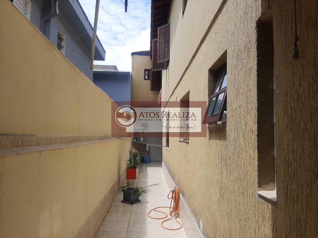 Casa à venda com 4 quartos e 125m² no Parque das Arvores, São Paulo — foto principal