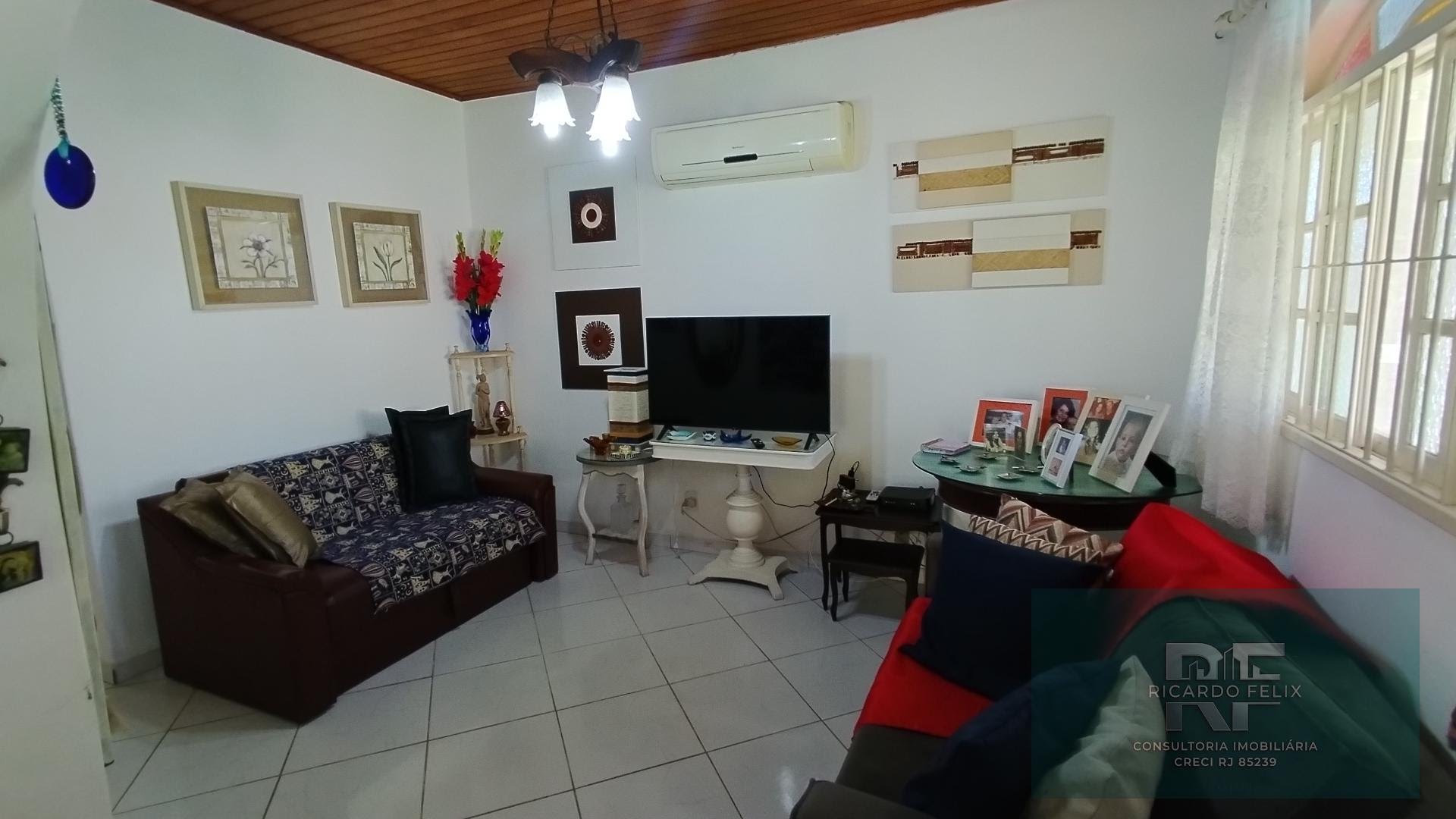 Casa à venda com 5 quartos, 2 suítes, 3 vagas e 700m² no Costazul, Rio das Ostras (RJ) — foto 12 de 30
