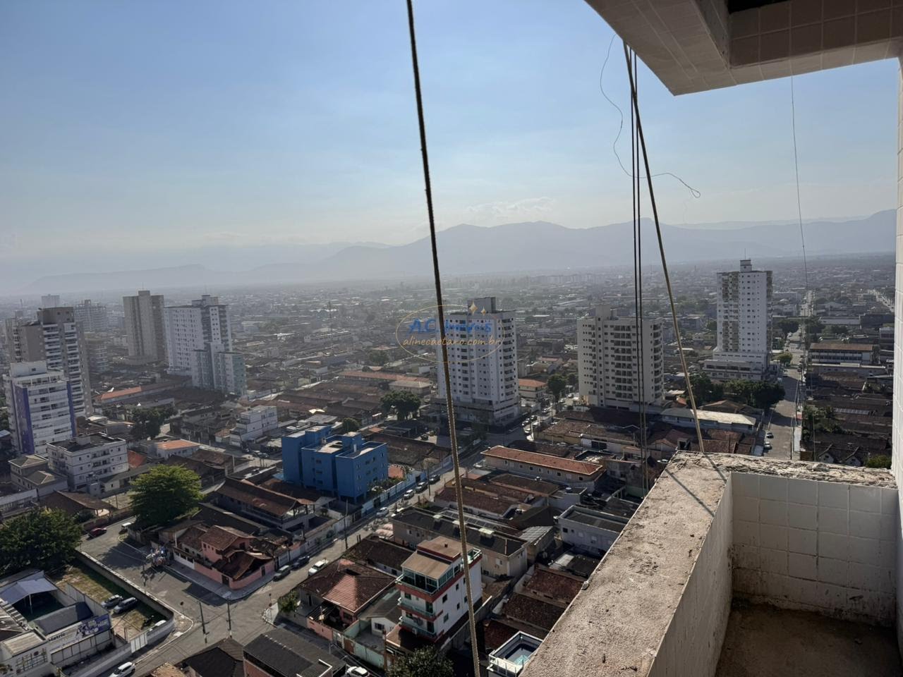 Apartamento à venda com 3 quartos, 1 suíte, 2 vagas e 104m² no Aviação, Praia Grande (SP) — foto 5 de 30