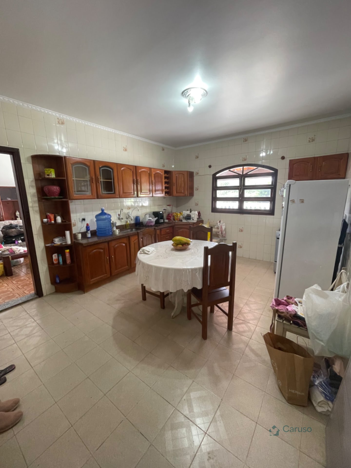 Casa à venda com 3 quartos, 1 suíte, 6 vagas e 390m² no Center Ville, Arujá (SP) — foto 6 de 14