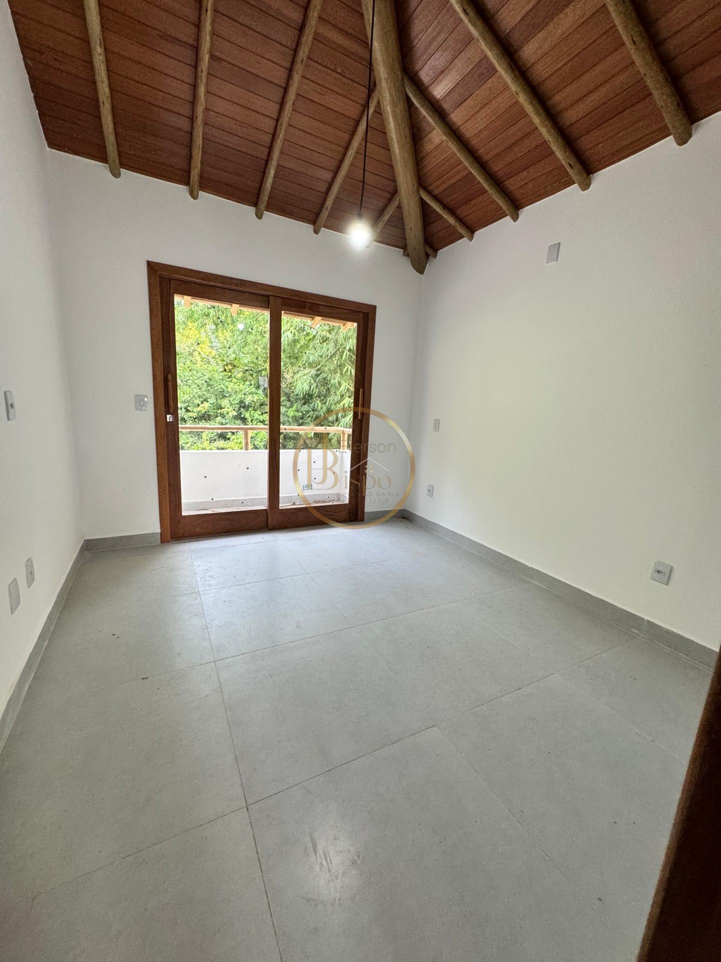 Casa à venda com 2 quartos, 2 suítes, 1 vaga e 140m² no Arraial D'ajuda, Porto Seguro (BA) — foto 9 de 16