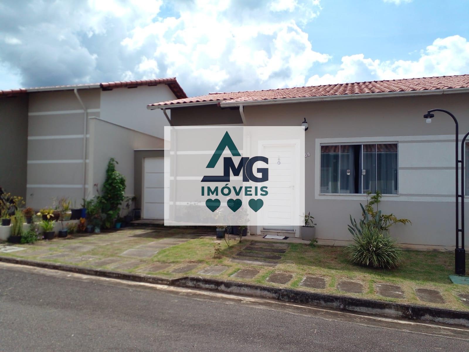 Casa à venda com 3 quartos, 1 banheiro, 1 vaga e 75m² no São Conrado, Três Corações — foto principal