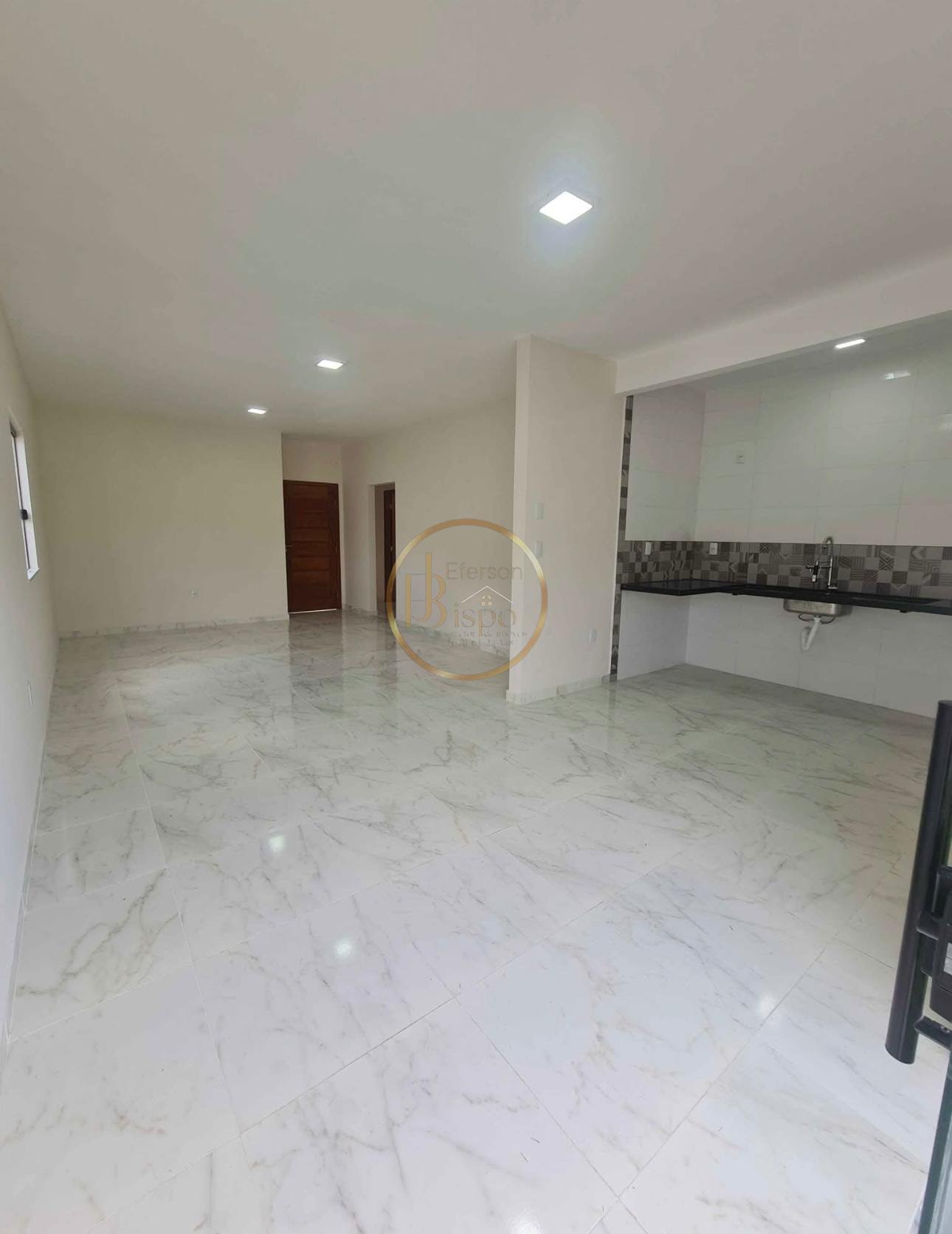 Casa à venda com 3 quartos, 1 suíte, 3 vagas e 110m² no Coroa Vermelha, Santa Cruz Cabrália (BA) — foto 4 de 10