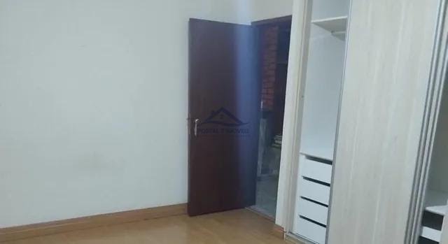 Casa à venda com 3 quartos, 1 suíte, 4 vagas e 297m² no Jardim Cambui, Sete Lagoas (MG) — foto 4 de 21