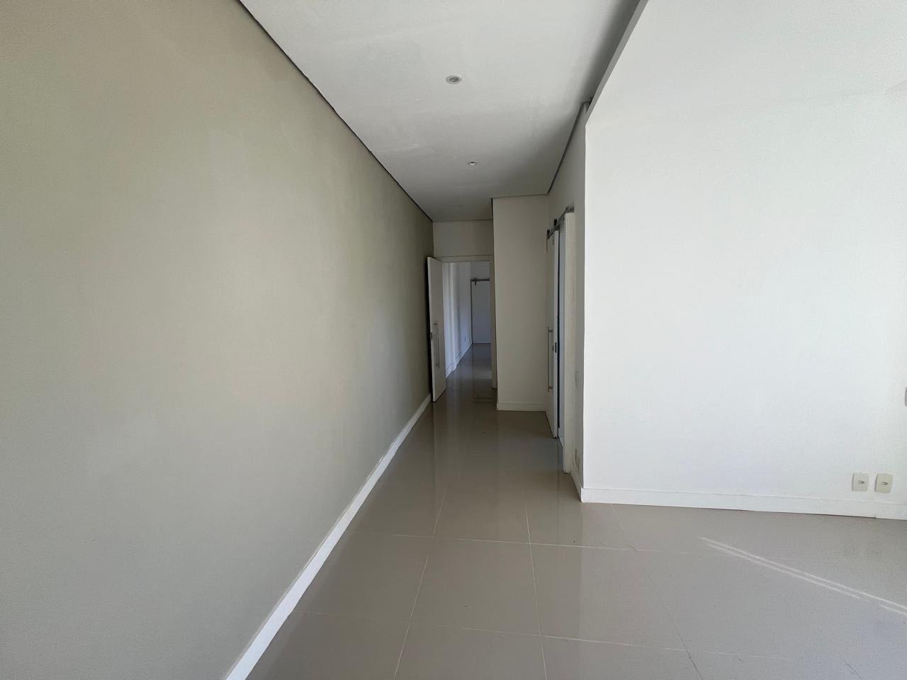 Casa para alugar com 2 quartos, 1 suíte, 3 vagas e 130m² no Vargem Grande, Rio de Janeiro (RJ) — foto 16 de 17
