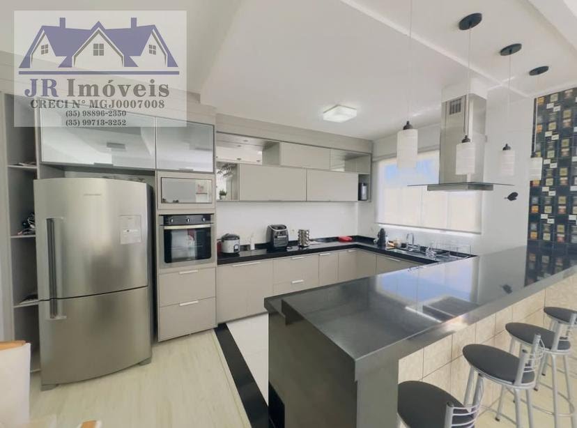 Casa à venda com 1 quarto, 1 suíte, 2 vagas e 1059m² no Carneiros, Piranguinho (MG) — foto 9 de 11