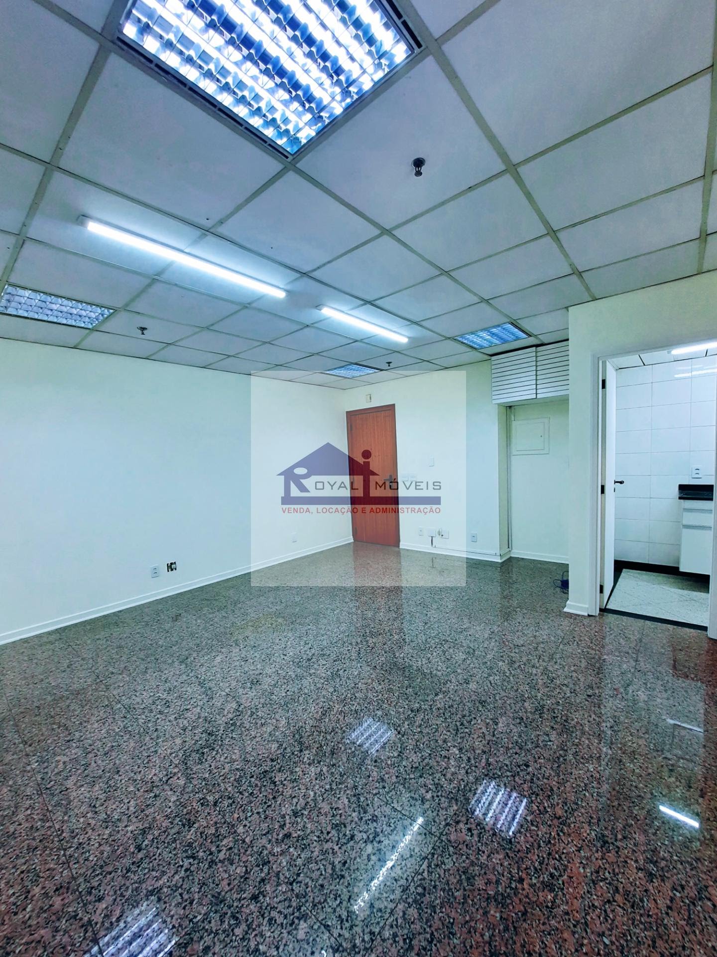 Comercial à venda com 2 banheiros, 2 vagas e 50m² no Vila Clementino, São Paulo (SP) — foto 2 de 9