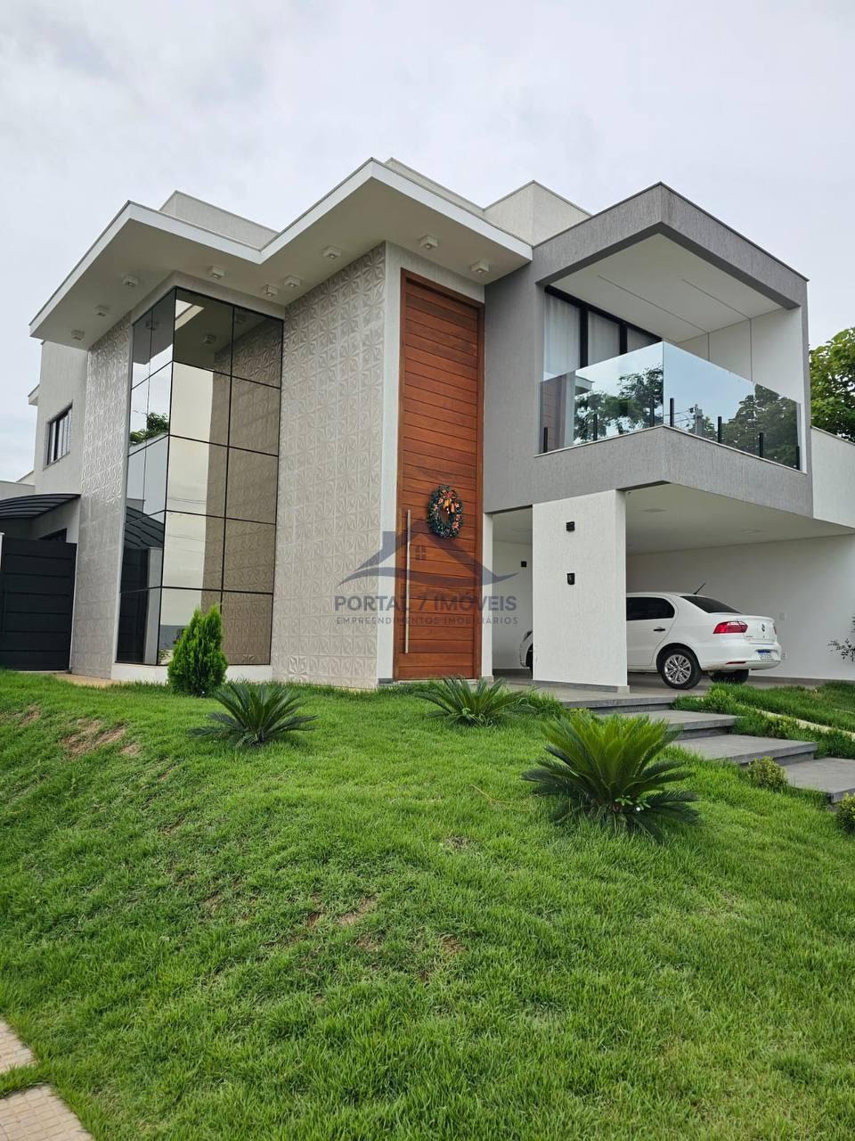 Casa à venda com 1 quarto, 2 suítes, 4 vagas e 230m² no Parque das Nogueiras, Sete Lagoas (MG) — foto 3 de 13