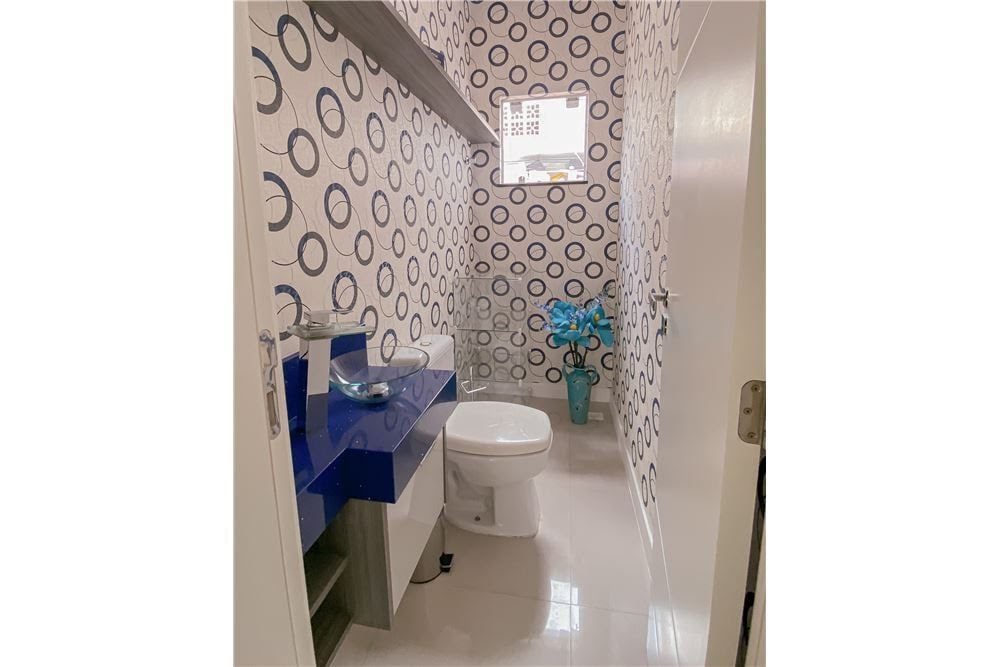 Casa à venda com 4 quartos, 5 banheiros, 2 vagas e 284m² no Centro, Balneário Camboriú (SC) — foto 29 de 30